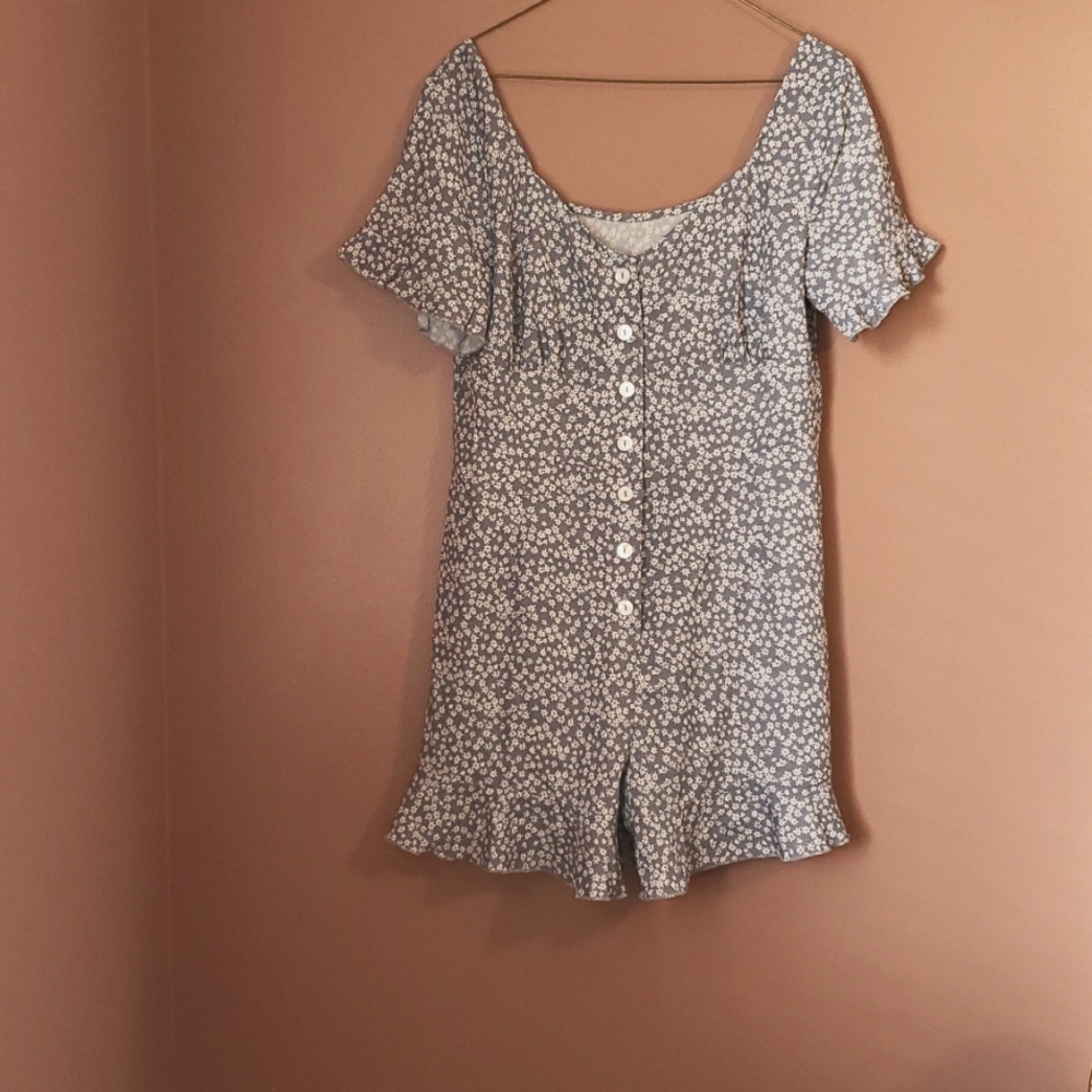 Amazon floral romper - large